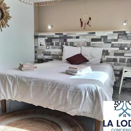 La Seraille - 12 Pers - Piscine - Campagne Fréjairolles
